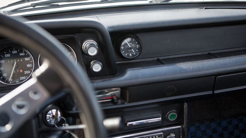 Illustration for article titled An automotive unicorn - BMW 2000 tii Touring